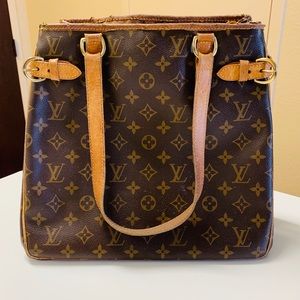 Authentic Louis Vuitton Batignolles Vertical
